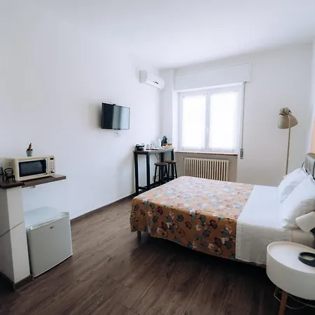 Sleep & Fly Malpensa 4* Case Nuove (Lombardy)