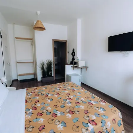 Sleep & Fly Malpensa Bed & Breakfast Case Nuove (Lombardy)