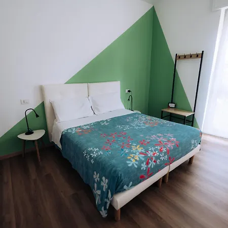 住宿加早餐酒店 Sleep & Fly Malpensa 卡萨诺韦